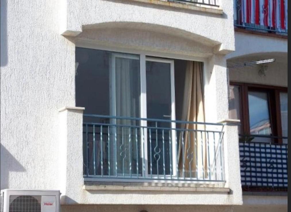 Olivia, Seaside Apartment In Medulin, Croatia Экстерьер фото